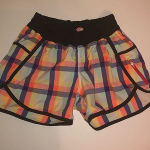 Lululemon Women’s Shorts Size 8 Limited Edition